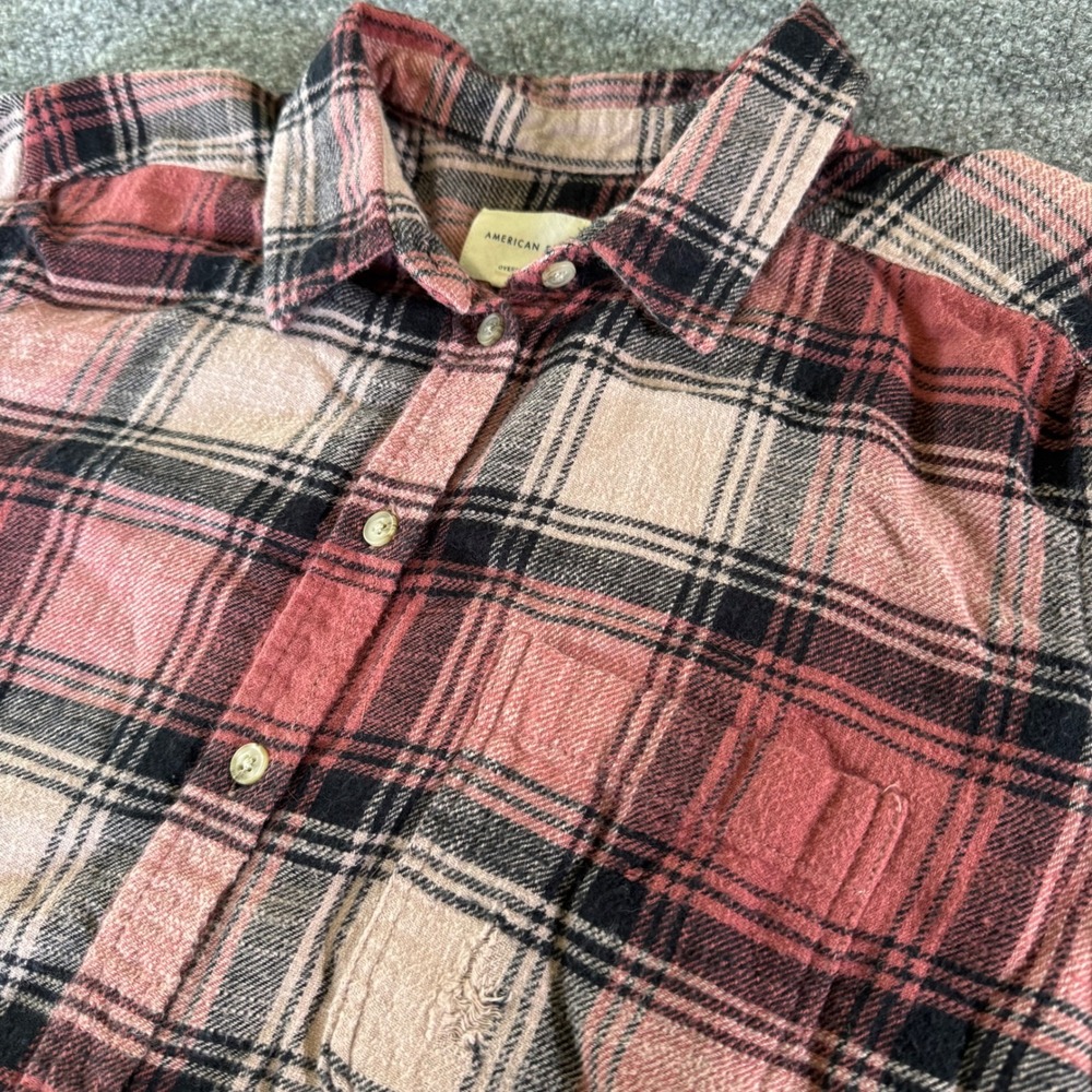American Eagle Plaid Shirt Womens Small Distressed Cotton Oversized Pink Flannel